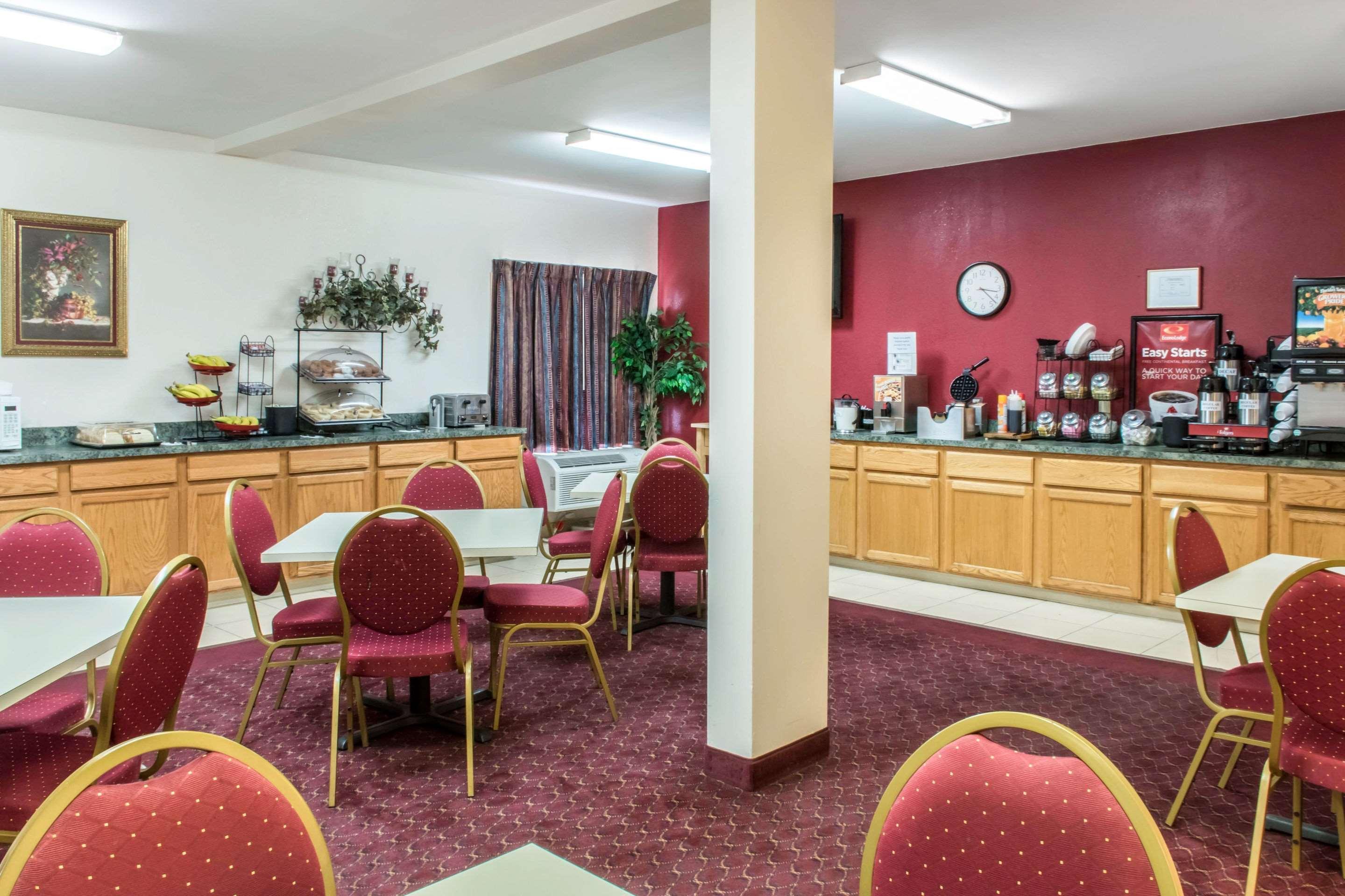 Econo Lodge Carlisle Buitenkant foto